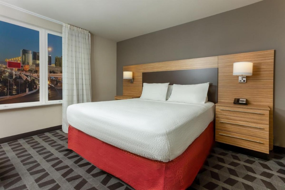 TownePlace Suites By Marriott Las Vegas Stadium District Image 11