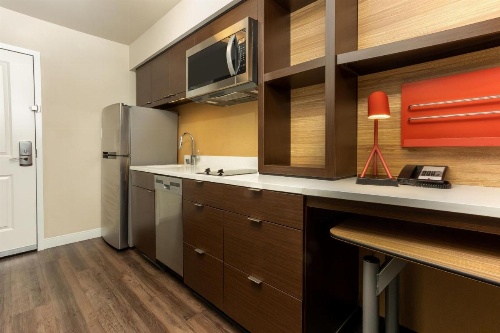 TownePlace Suites By Marriott Las Vegas Stadium District image 17